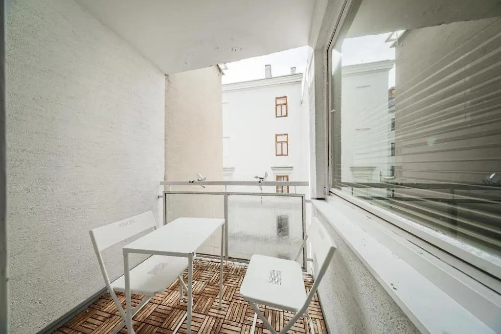 Central Studios Vienna - Karlsplatz 0*,  אוסטריה