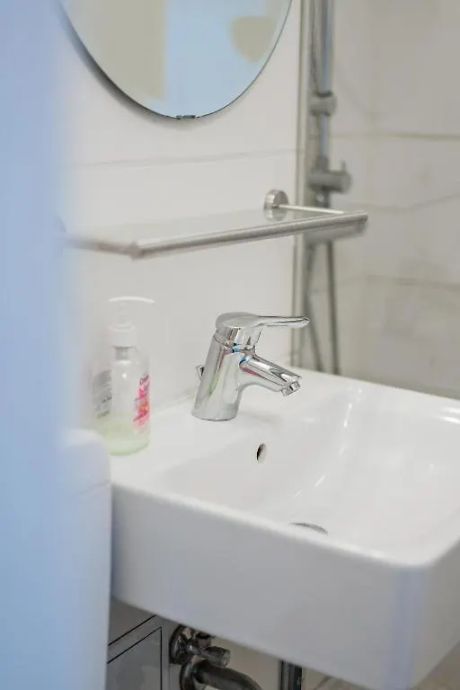 Apartment Central Studios Vienna - Karlsplatz Austria